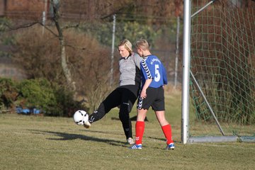 Bild 72 - Frauen Kellinghusen am 26.2.12